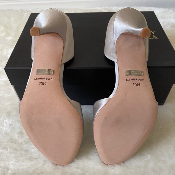 Badgley Mischka Salsa D’Orsay Pump in silver satin, size 10 - Picture 10 of 15